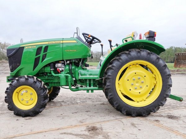 Мінітрактор John Deere 3036EN