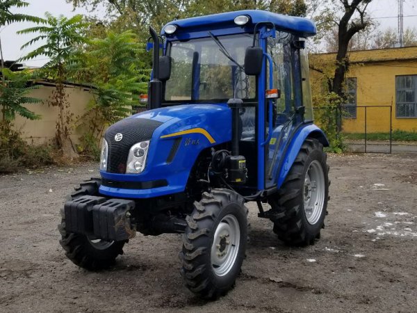 Минитрактор с кабиной Dongfeng 404