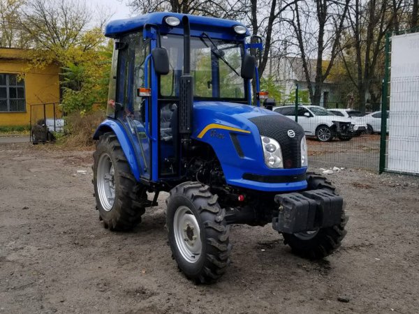 Минитрактор с кабиной Dongfeng 404