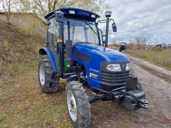Минитрактор с кабиной ДТЗ 5504К