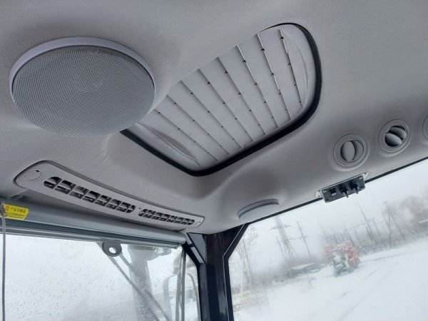 Минитрактор с кабиной Lovol Euro TB-504 с кондиционером