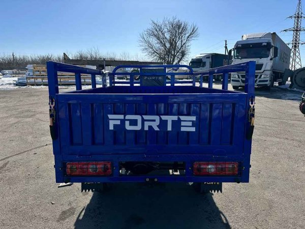 Грузовой мотоцикл Forte CT-302 H